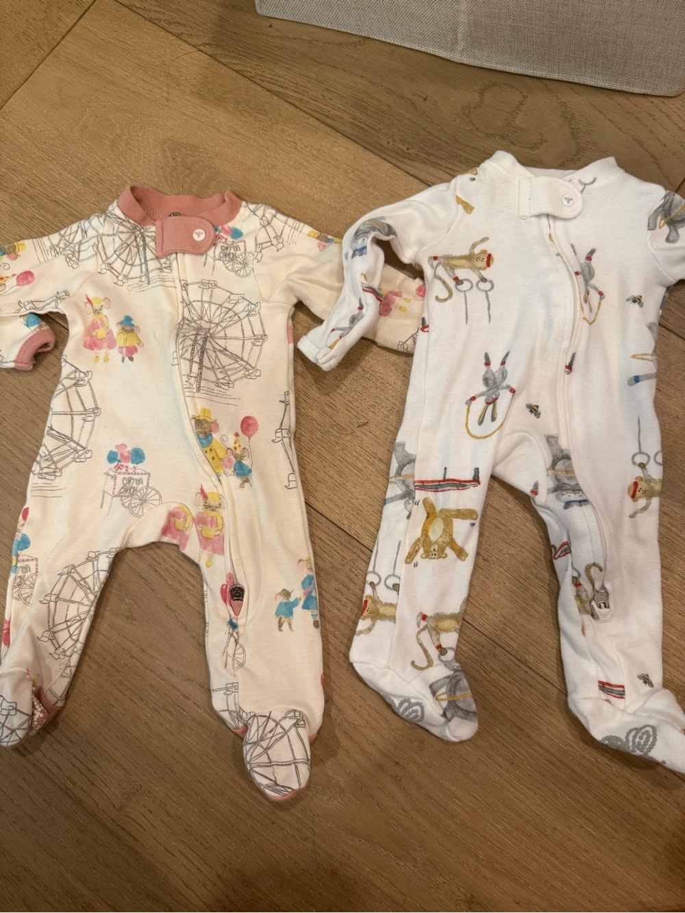 2xBurt’s Bees Baby Girls Preemie One-Piece Footed Pajamas